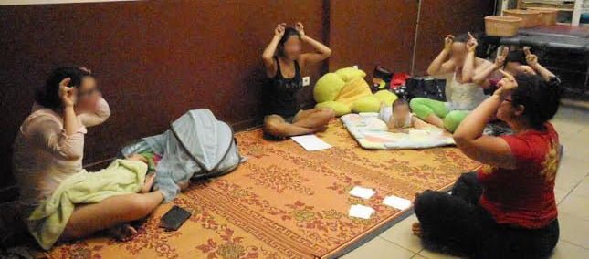 Le langage des signes - Femmes de Polynésie