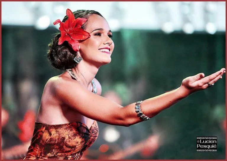 Lors du Hura Tapairu 2017 avec Tahiti Ora © Lucien Pesquié