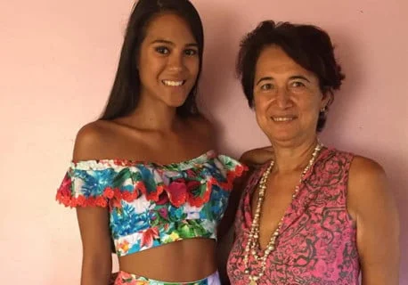 Maruia, de comptable à styliste et couturière de renom