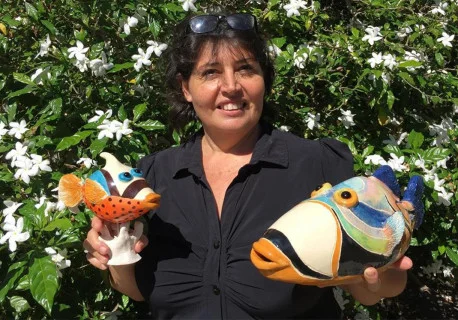 Sandy, une artiste à la créativité foisonnante au service du collectif « Terres d’art »