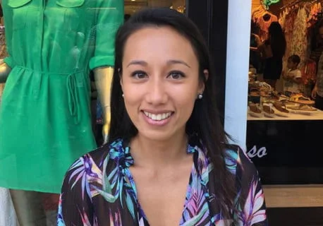 Capucine, une jeune commerçante brillante