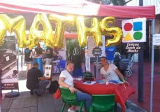 Océane, une jeune Polynésienne coach de mathématiques, sa passion