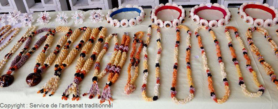 Véronique Tehieura, artisane spécialiste des coquillages en Polynésie