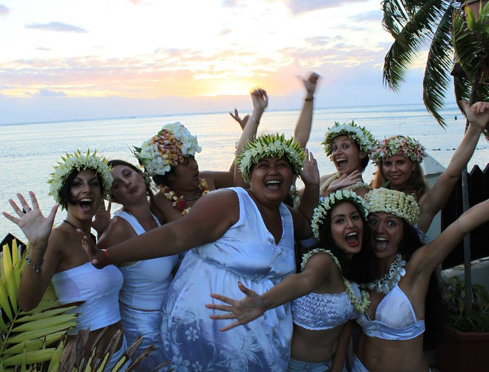 Hinatea Chatal, animatrice radio et télé de Tahiti