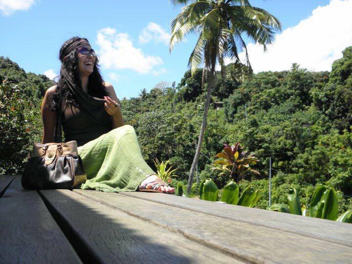 Hinatea Chatal, animatrice télé et radio polynésienne