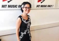 Chacha, animatrice radio sur NRJ Polynésie