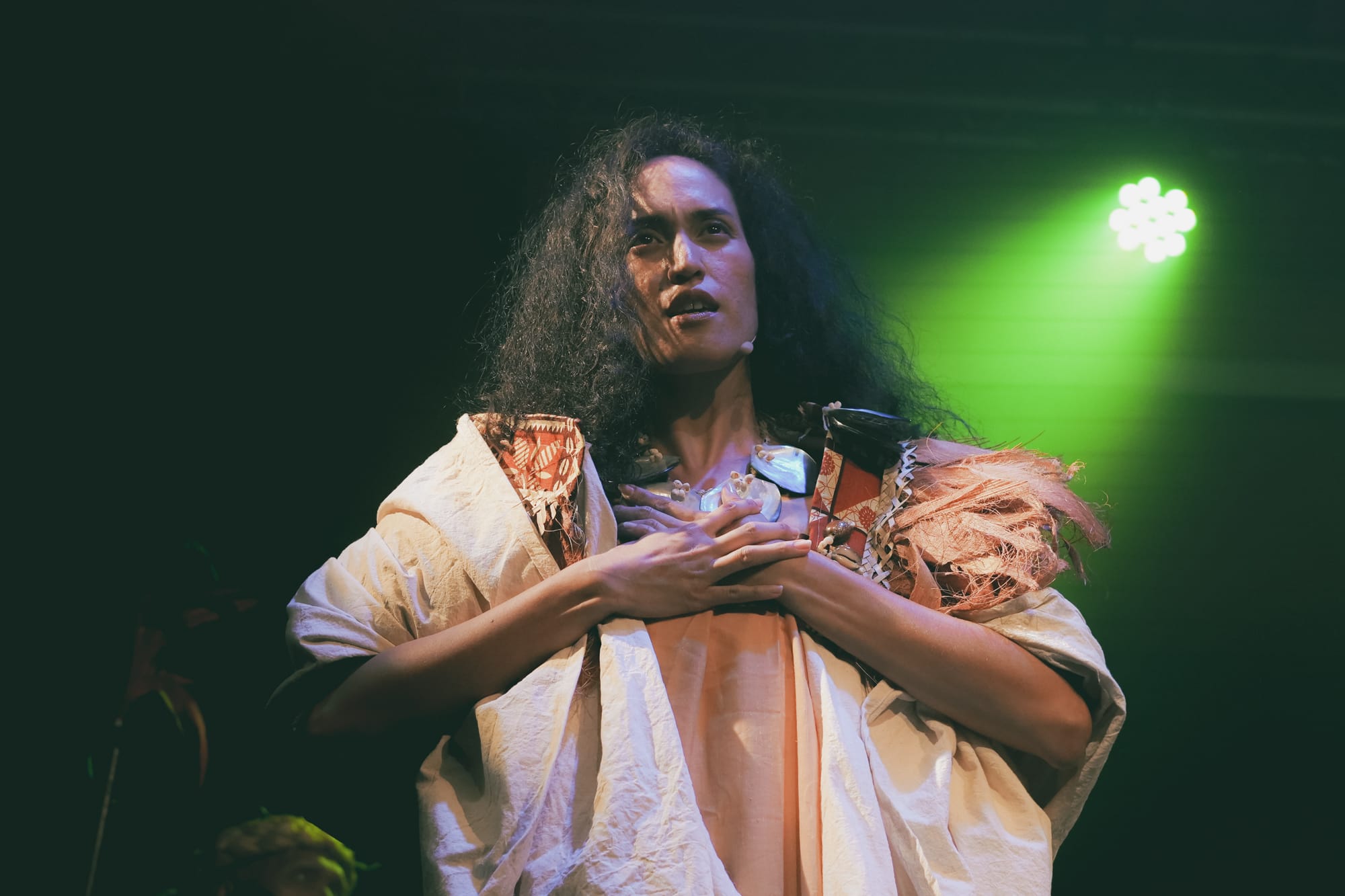 Femmes de polynésie Crédit : Cartouche louise-michèle