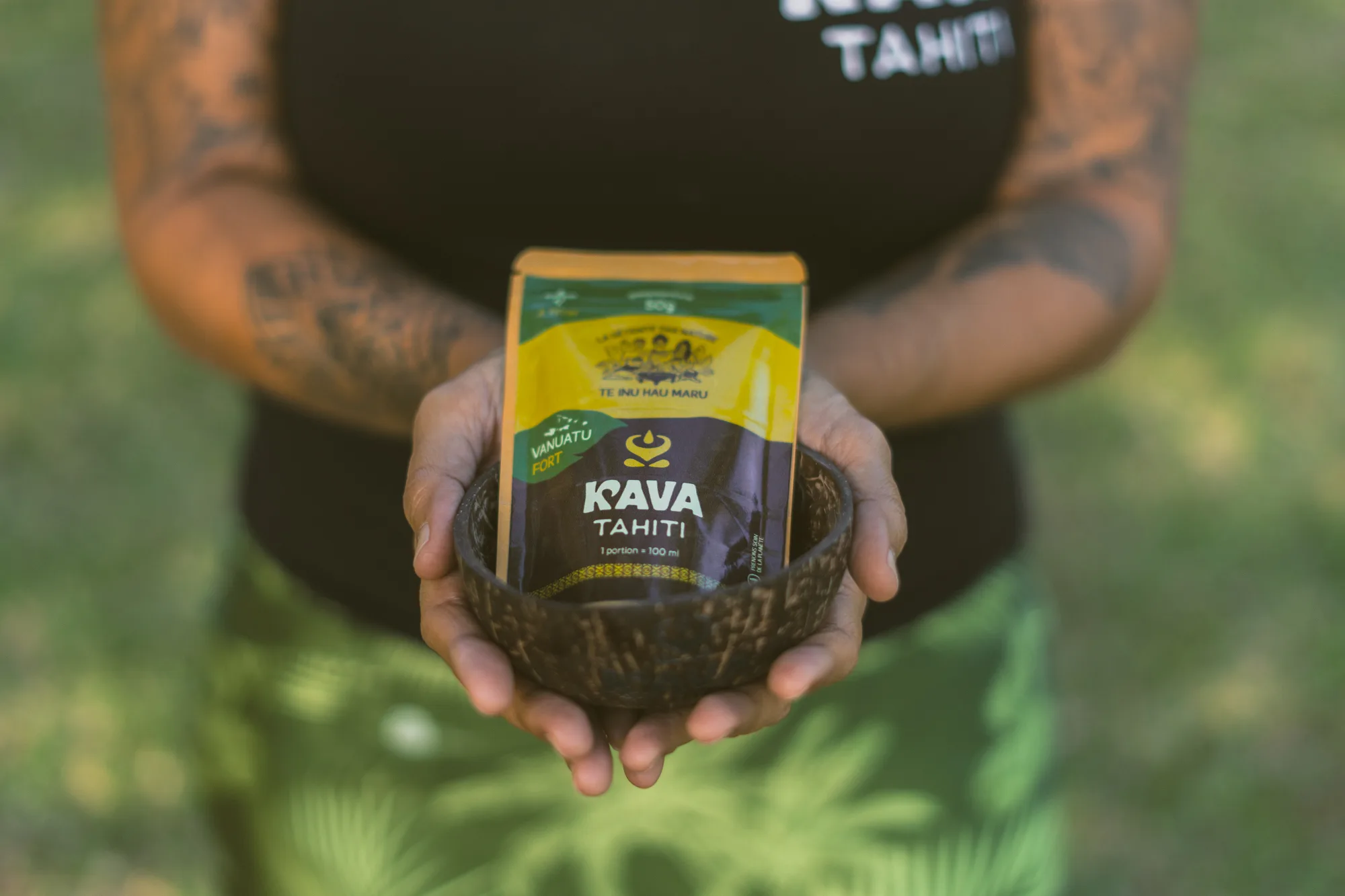 Poerava Bossuet de Kava Tahiti Crédit : Cartouche Louise-Michèle