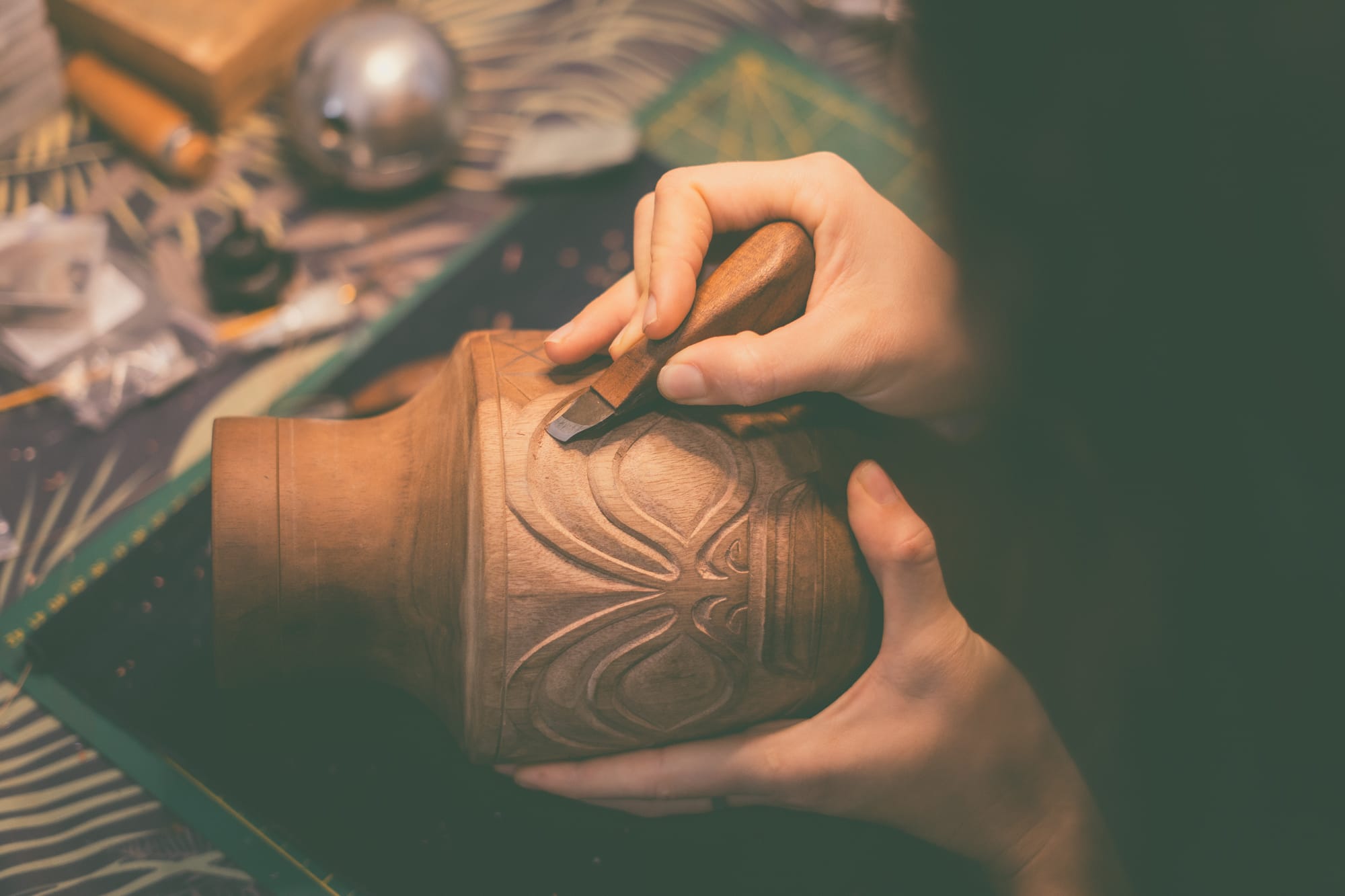 Haamouraa Lesca Artiste et artisane Femmes de Polynésie Crédit : Cartouche Louise-Michèle