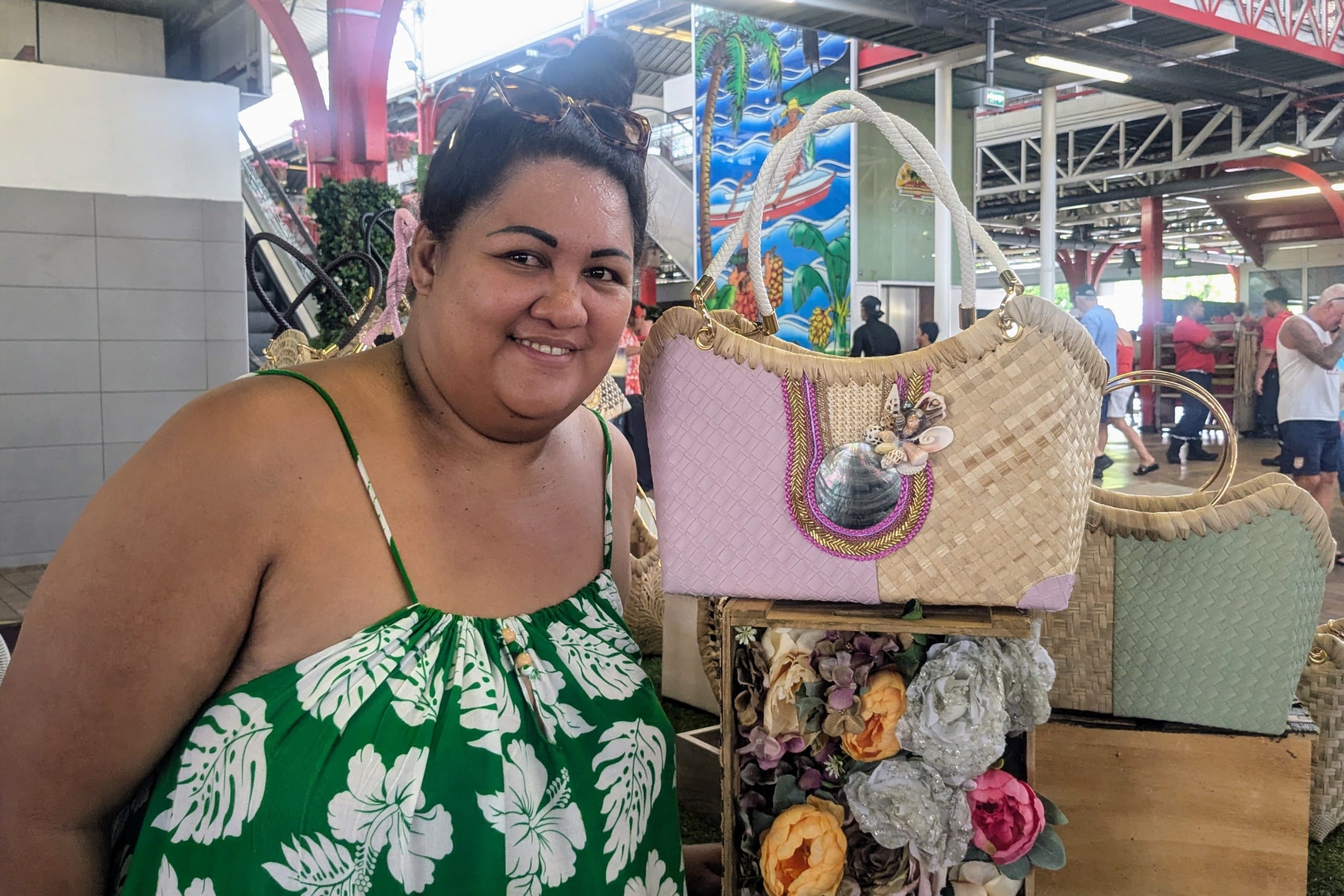 Timeri Pollock Artisane Vahine Chic Femmes de Polynésie Crédit : Pauline Stasi