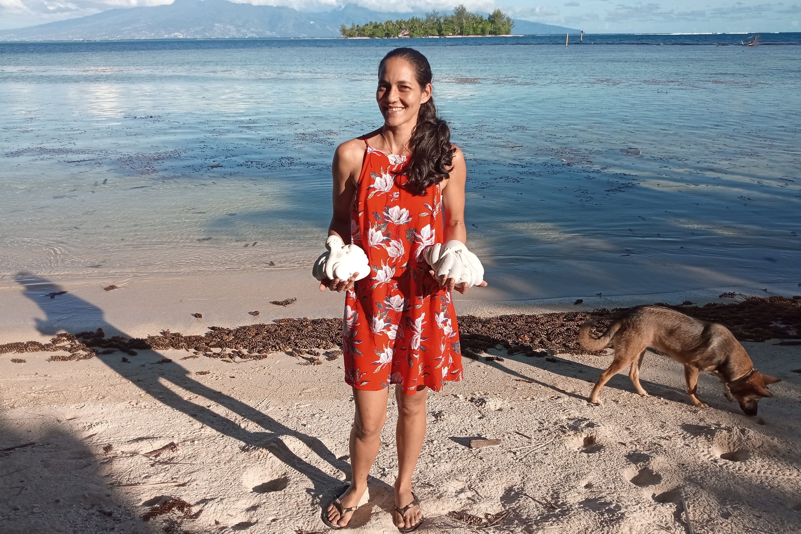 Terava Miller Sculptrice de corail Femmes de Polynésie Crédit : Toatane Rurua