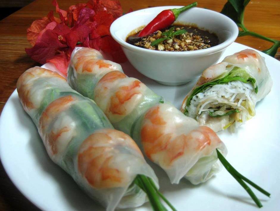 Tata Lan Femmes de Polynesie Credit : Tata Lan