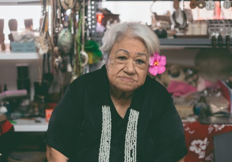 Fauura Bouteau, grande dame de l'artisanat polynésien