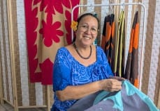 Elza Tahi, artisane de tifaifai polynésienne