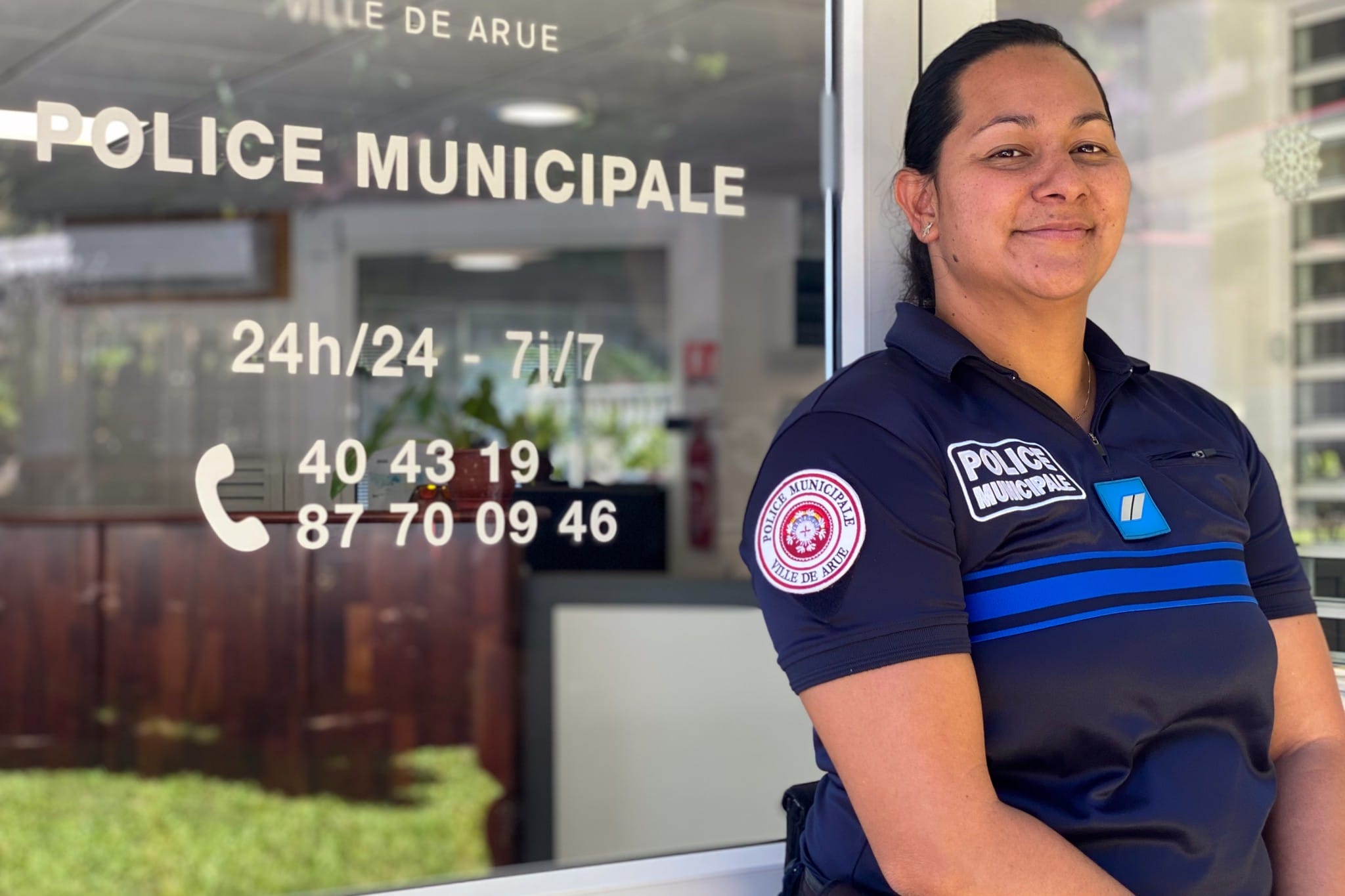 Apaura Walker, agent de police à Arue